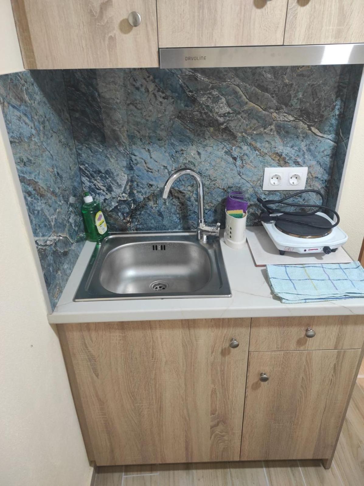 Light Blue Paralia Apartments 外观 照片
