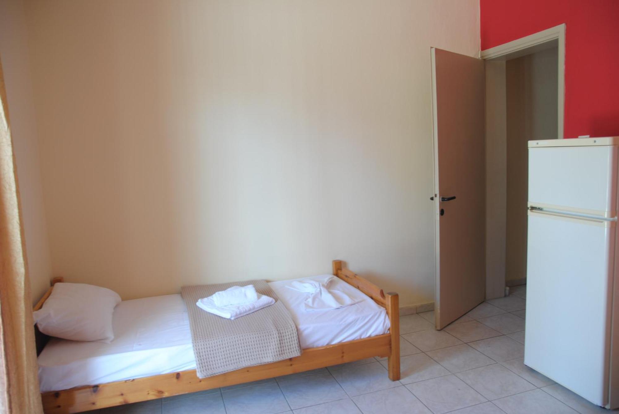 Light Blue Paralia Apartments 外观 照片