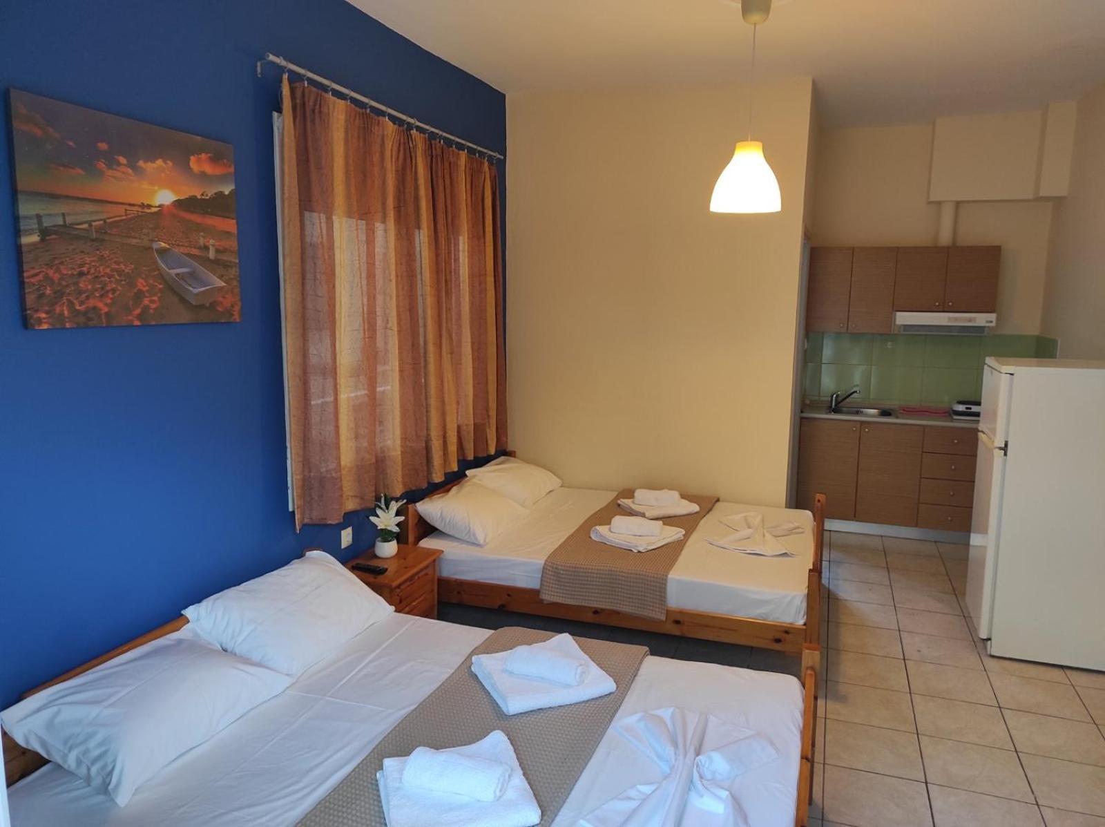 Light Blue Paralia Apartments 外观 照片
